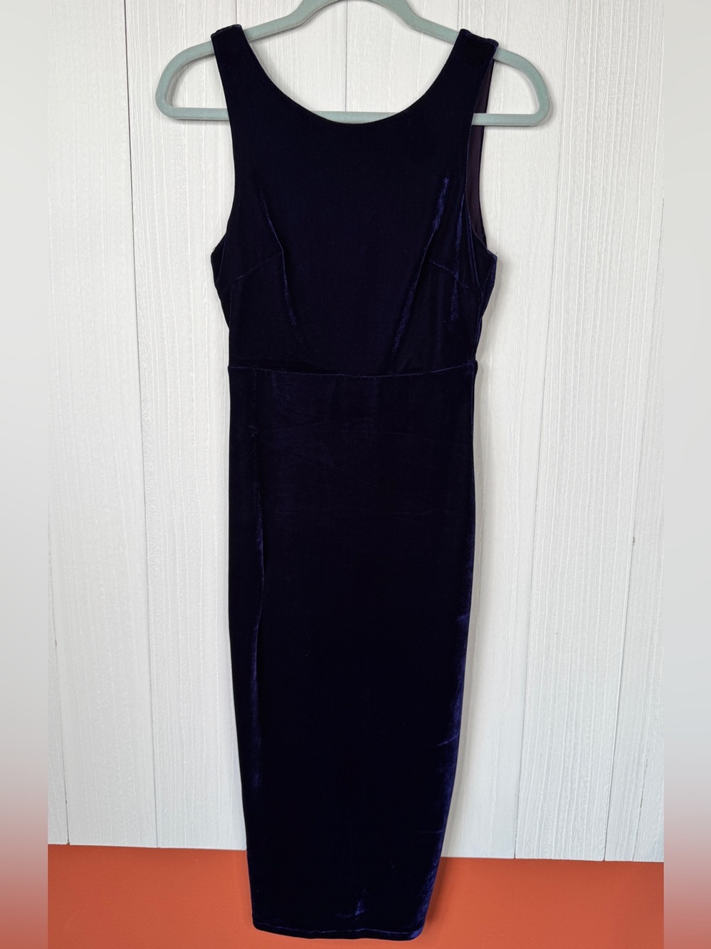 Rehab Velvet Sleeveless Midi Dress - Navy/Purple M